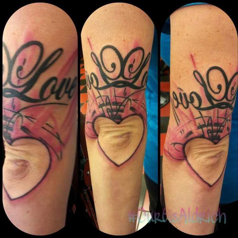 I wear my heart on my sleeve tattoo: love  Sleeve tattoos