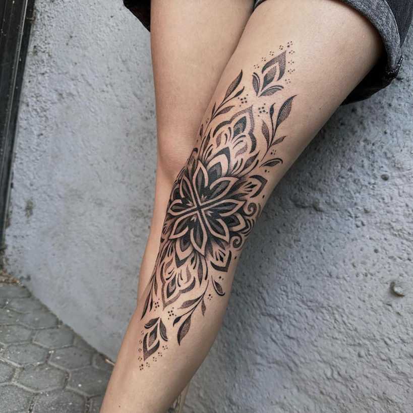 Best Knee Tattoo Ideas You Should Check