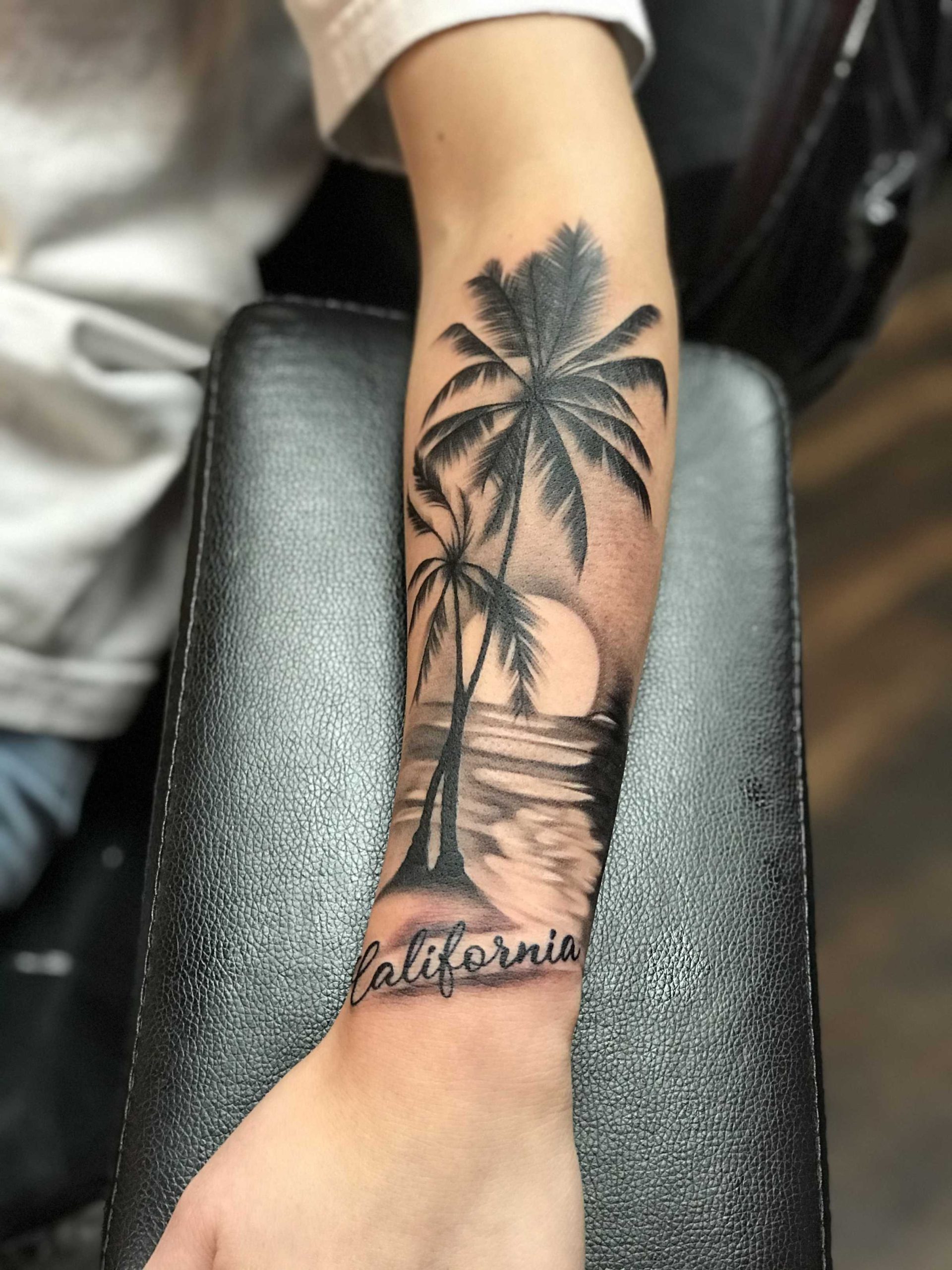 California  Palm tattoos, California tattoo, Beach tattoo