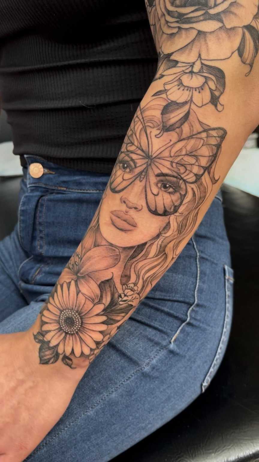 Feminine Half Sleeve Tattoos for Women