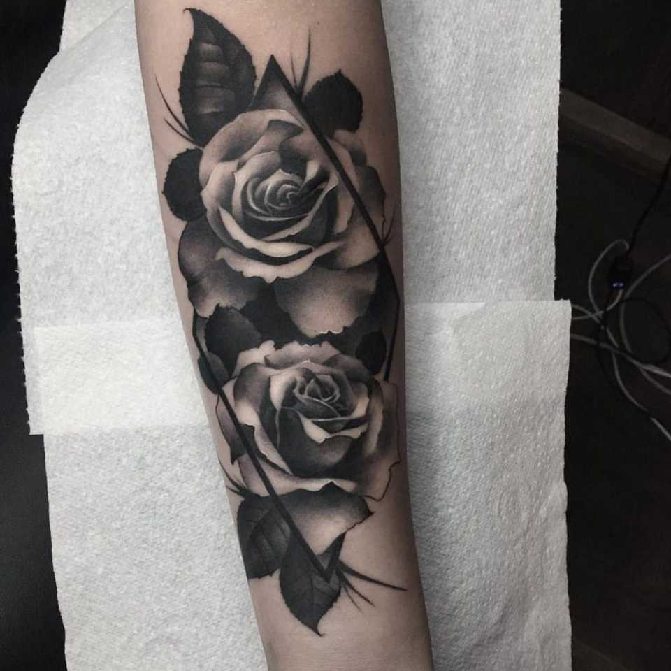 Rose design #blackandgreytattoo #Tattoodo  Rose tattoos for women