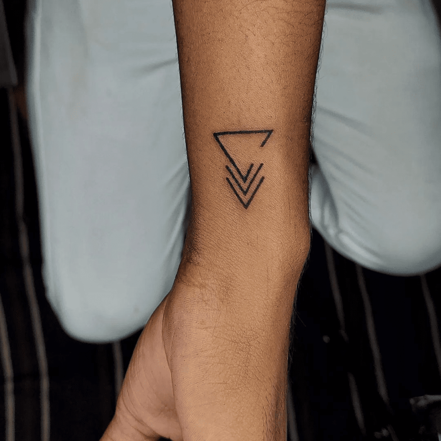 Small Wrist Tattoo Ideas That Are Subtle and Chic